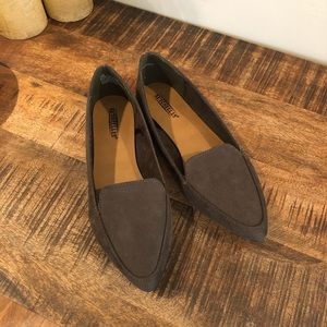 NWOT Seychelles Flats